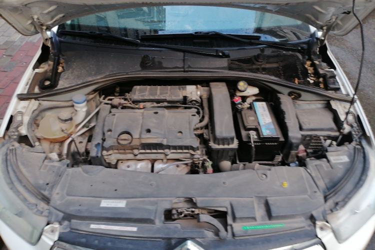 Used Citroen Elysee 2015 Qishang Edition 1.6L Automatic Fashion Model Engine Bay