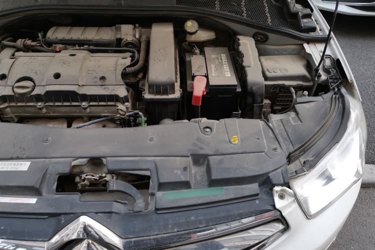 Used Citroen Elysee 2015 ZhiShang Edition 1.6L Automatic Comfort Version Engine Bay Left