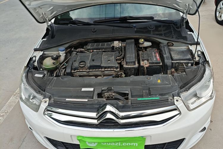 Used Citroen Elysee 2015 ZhiShang Edition 1.6L Manual Comfort Model Engine Bay