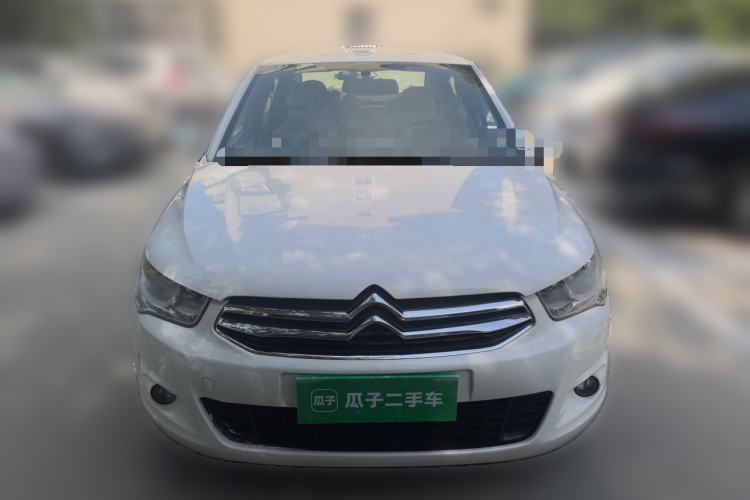 Used Citroen Elysee 2015 Zhishang Edition 1.6L Manual Fashion Model Front