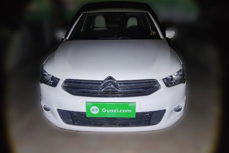 Used Citroen Elysee 2015 Zhishang Edition 1.6L Manual Fashion Model Front