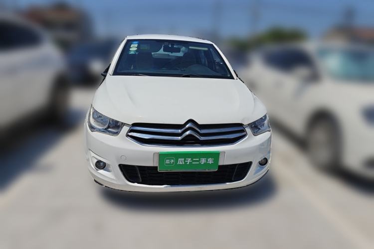 Used Citroen Elysee 2015 Zhishang Edition 1.6L Manual Fashion Model Front