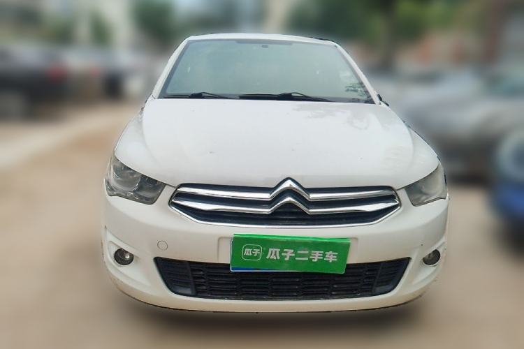 Used Citroen Elysee 2015 Zhishang Edition 1.6L Manual Fashion Model Front