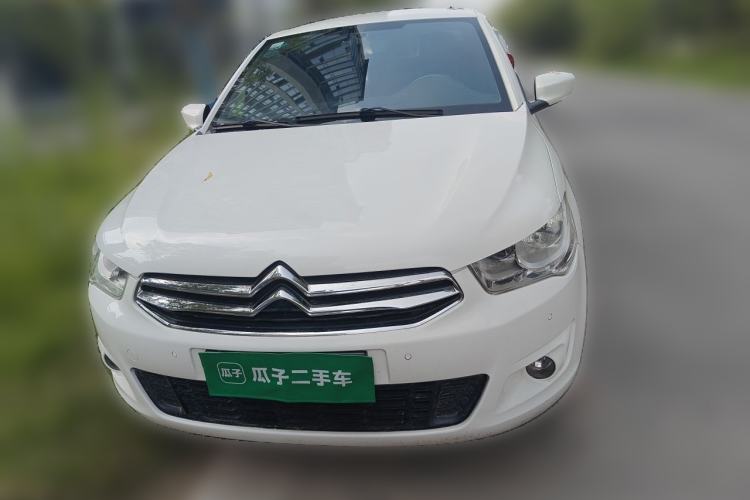 Used Citroen Elysee 2015 Zhishang Edition 1.6L Manual Fashion Model Front