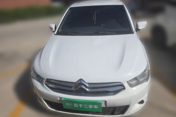 Used Citroen Elysee 2015 Zhishang Edition 1.6L Manual Fashion Model Front