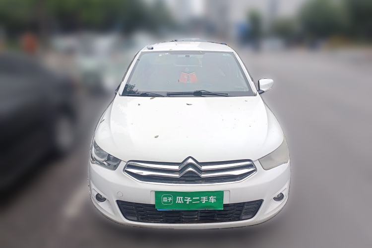 Used Citroen Elysee 2015 Zhishang Edition 1.6L Manual Fashion Model Front