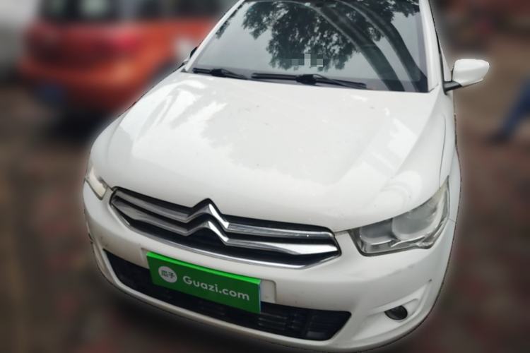 Used Citroen Elysee 2015 Zhishang Edition 1.6L Manual Fashion Model Front
