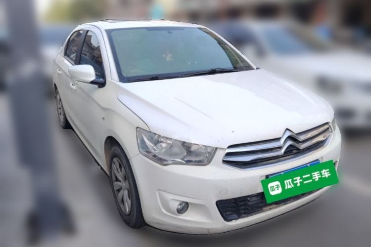 Used Citroen Elysee 2015 Zhishang Edition 1.6L Manual Fashion Model Front Right 45 Deg