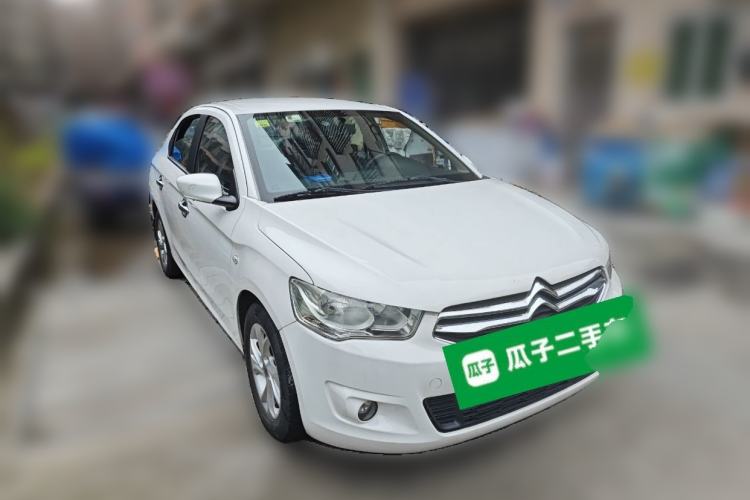 Used Citroen Elysee 2015 Zhishang Edition 1.6L Manual Fashion Model Front Right 45 Deg