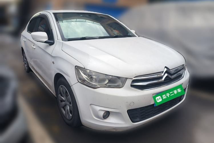 Used Citroen Elysee 2015 Zhishang Edition 1.6L Manual Fashion Model Front Right 45 Deg