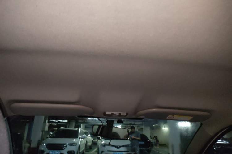 Used Citroen Elysee 2015 Zhishang Edition 1.6L Manual Fashion Model Headliner
