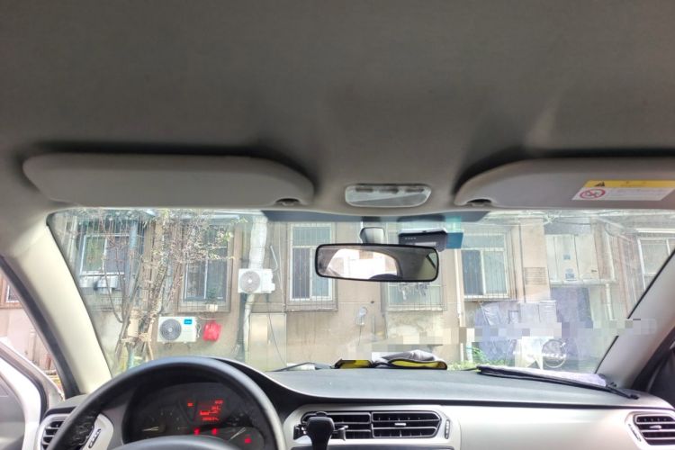 Used Citroen Elysee 2015 Zhishang Edition 1.6L Manual Fashion Model Headliner