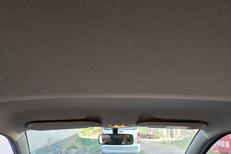 Used Citroen Elysee 2015 Qishang Edition 1.6L Automatic Fashion Model Headliner