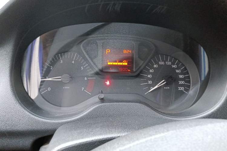 Used Citroen Elysee 2015 Qishang Edition 1.6L Automatic Fashion Model Instrument Cluster