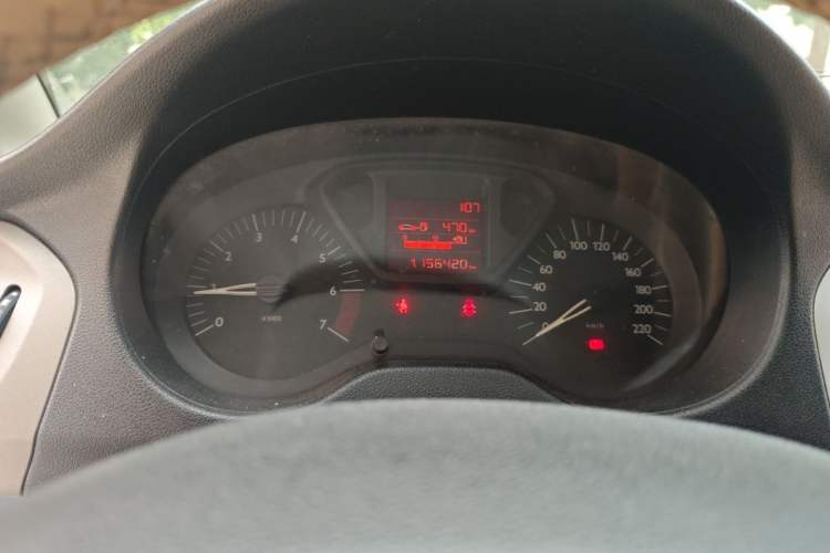 Used Citroen Elysee 2015 Zhishang Edition 1.6L Manual Fashion Model Instrument Cluster
