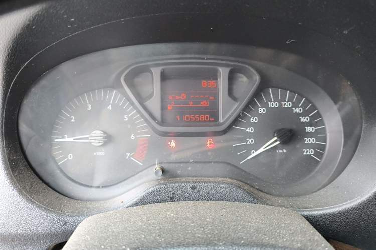 Used Citroen Elysee 2015 Zhishang Edition 1.6L Manual Fashion Model Instrument Cluster