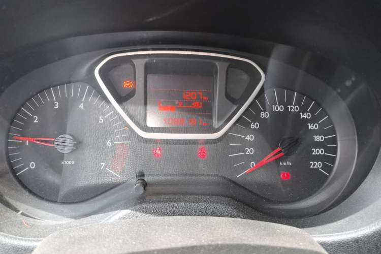 Used Citroen Elysee 2015 ZhiShang Edition 1.6L Manual Comfort Model Instrument Cluster