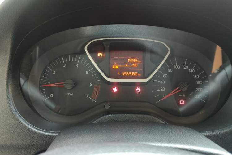 Used Citroen Elysee 2015 ZhiShang Edition 1.6L Manual Comfort Model Instrument Cluster