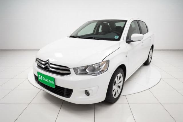 Citroen Elysee 2015 Zhishang Edition 1.6L Manual Fashion Model с пробегом