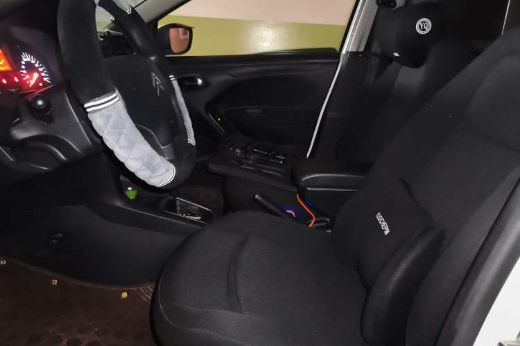 Used Citroen Elysee 2015 Qishang Edition 1.6L Automatic Fashion Model Left Front Seat