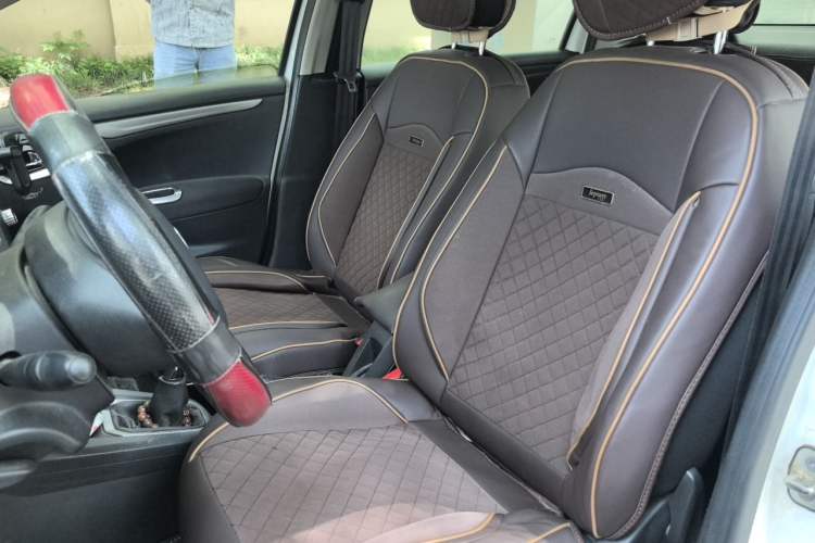 Used Citroen Elysee 2015 ZhiShang Edition 1.6L Manual Comfort Model Left Front Seat