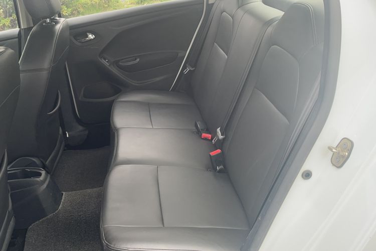 Used Citroen Elysee 2015 Qishang Edition 1.6L Automatic Fashion Model Left Rear Seat