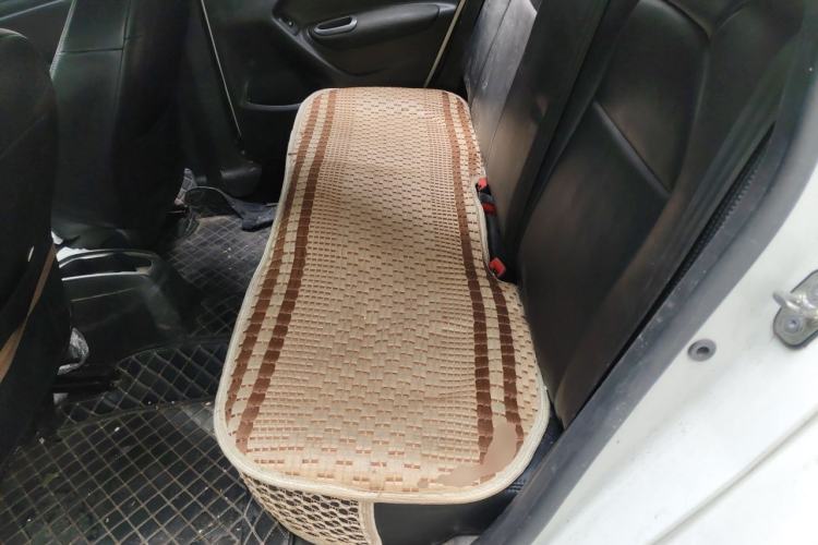 Used Citroen Elysee 2015 Zhishang Edition 1.6L Manual Fashion Model Left Rear Seat