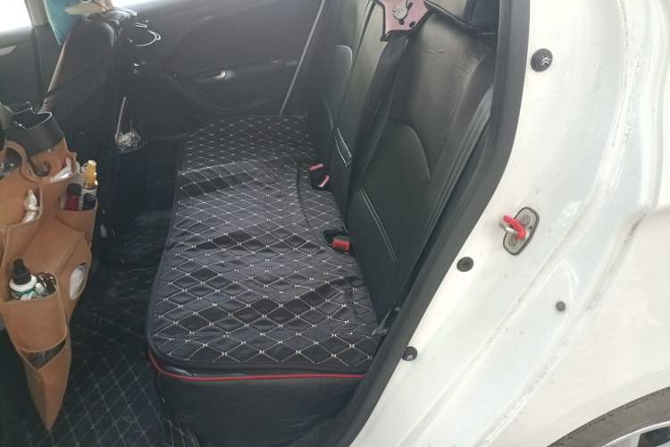 Used Citroen Elysee 2015 ZhiShang Edition 1.6L Manual Comfort Model Left Rear Seat