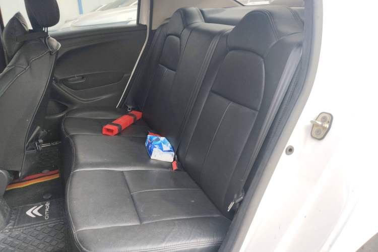 Used Citroen Elysee 2015 ZhiShang Edition 1.6L Automatic Comfort Version Left Rear Seat