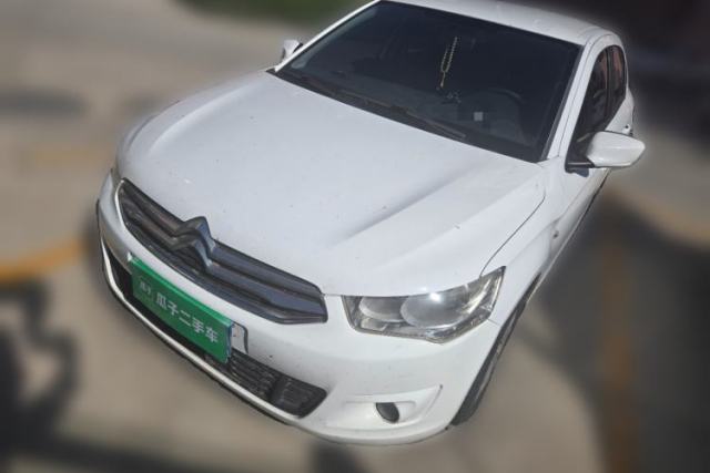 Used Citroen Elysee 2015 Zhishang Edition 1.6L Manual Fashion Model