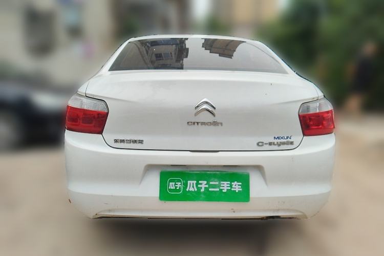 Used Citroen Elysee 2015 Zhishang Edition 1.6L Manual Fashion Model Rear