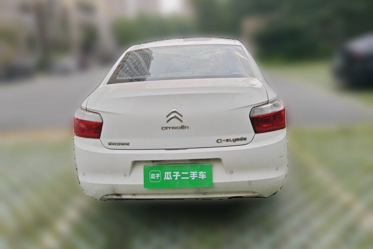 Used Citroen Elysee 2015 Zhishang Edition 1.6L Manual Fashion Model Rear