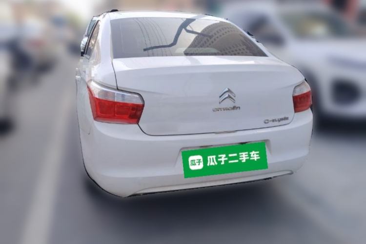 Used Citroen Elysee 2015 Zhishang Edition 1.6L Manual Fashion Model Rear