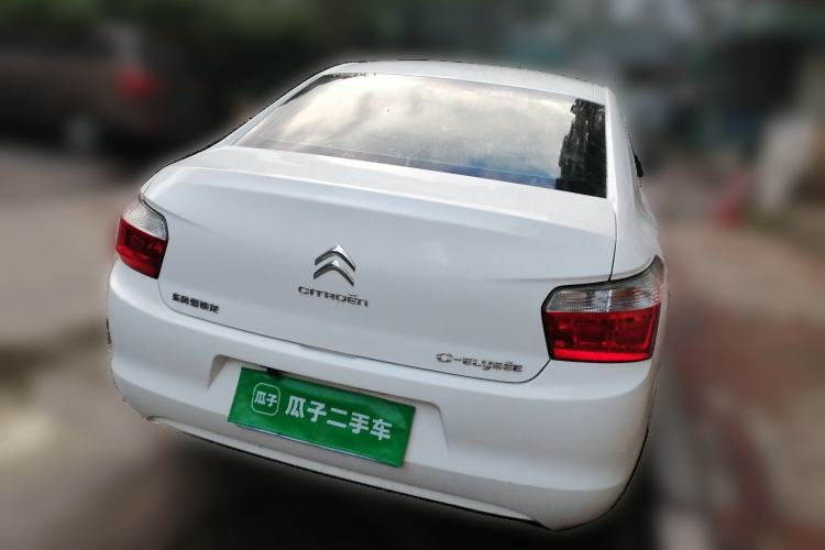 Used Citroen Elysee 2015 Qishang Edition 1.6L Automatic Fashion Model Rear