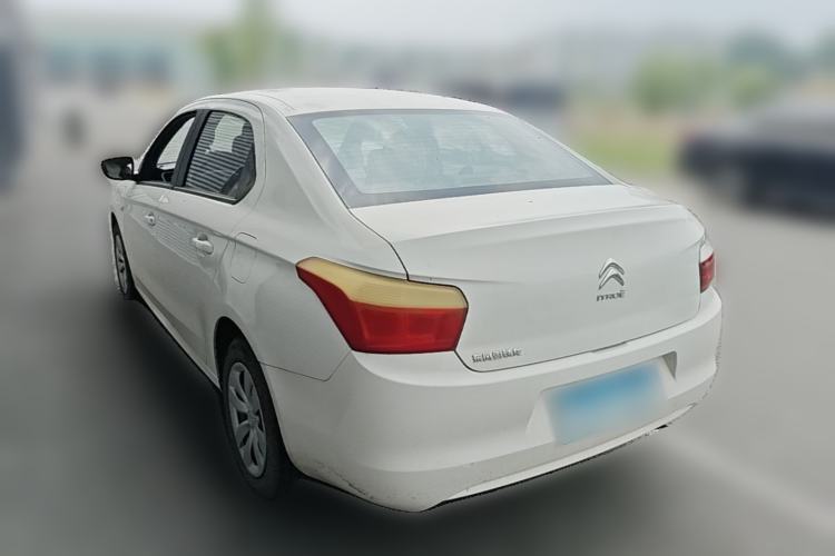Used Citroen Elysee 2015 Zhishang Edition 1.6L Manual Fashion Model Rear Left 45 Deg