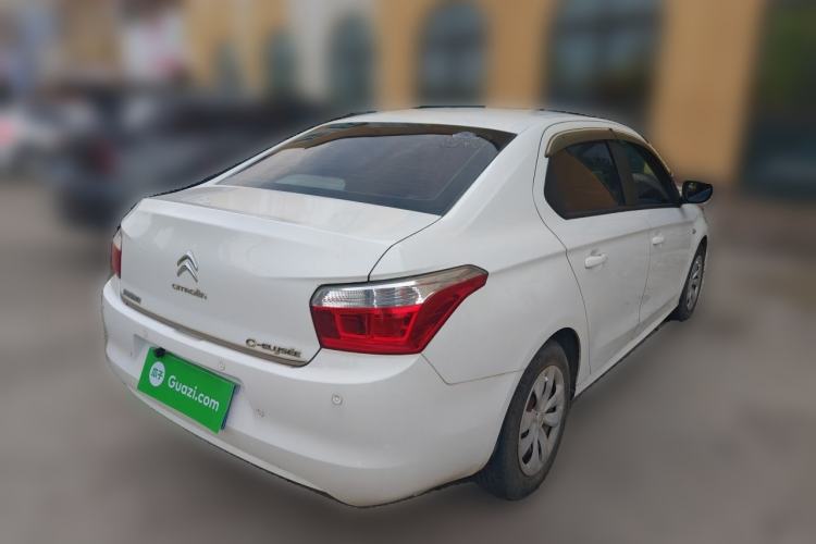 Used Citroen Elysee 2015 Zhishang Edition 1.6L Manual Fashion Model Rear Right 45 Deg