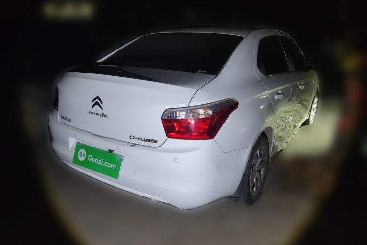 Used Citroen Elysee 2015 Zhishang Edition 1.6L Manual Fashion Model Rear Right 45 Deg