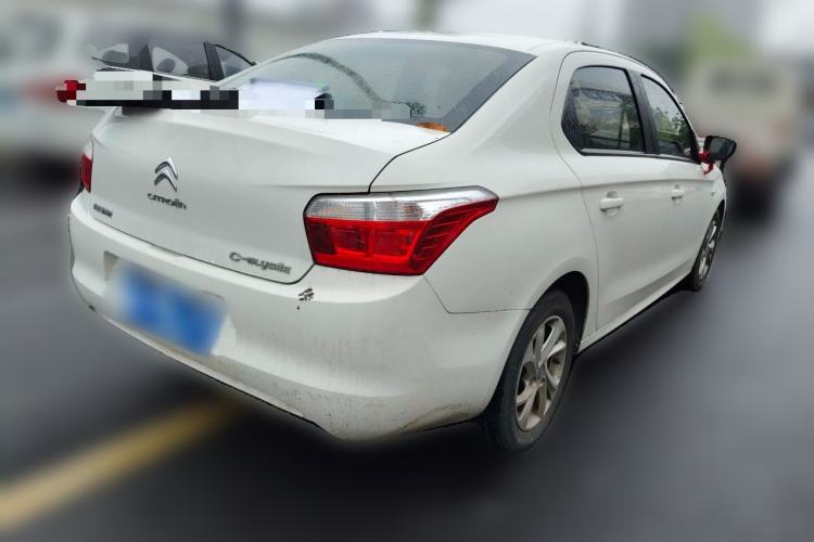 Used Citroen Elysee 2015 Zhishang Edition 1.6L Manual Fashion Model Rear Right 45 Deg
