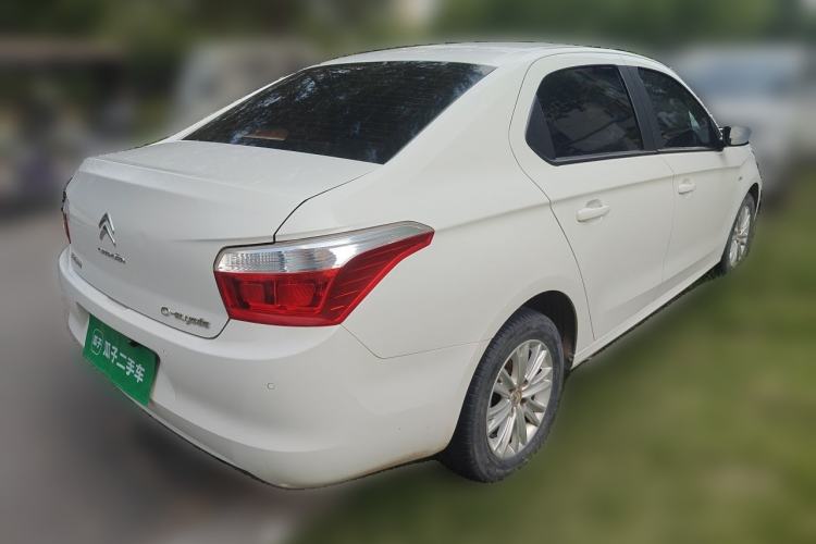 Used Citroen Elysee 2015 Zhishang Edition 1.6L Manual Fashion Model Rear Right 45 Deg