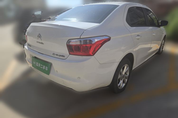 Used Citroen Elysee 2015 Zhishang Edition 1.6L Manual Fashion Model Rear Right 45 Deg