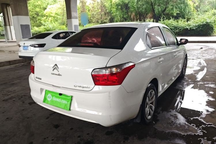 Used Citroen Elysee 2015 Zhishang Edition 1.6L Manual Fashion Model Rear Right 45 Deg