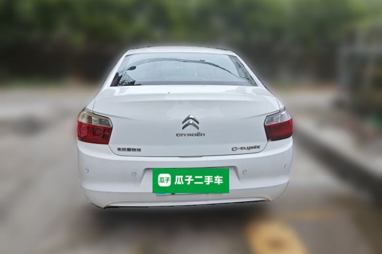 Used Citroen Elysee 2015 Zhishang Edition 1.6L Manual Fashion Model Rear