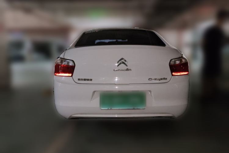 Used Citroen Elysee 2015 Zhishang Edition 1.6L Manual Fashion Model Rear