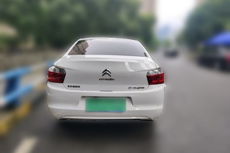 Used Citroen Elysee 2015 Zhishang Edition 1.6L Manual Fashion Model Rear