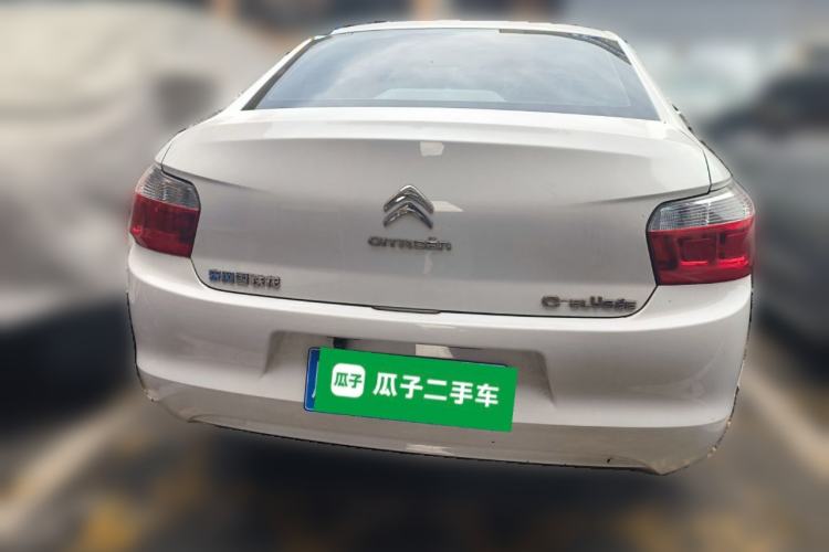 Used Citroen Elysee 2015 Zhishang Edition 1.6L Manual Fashion Model Rear