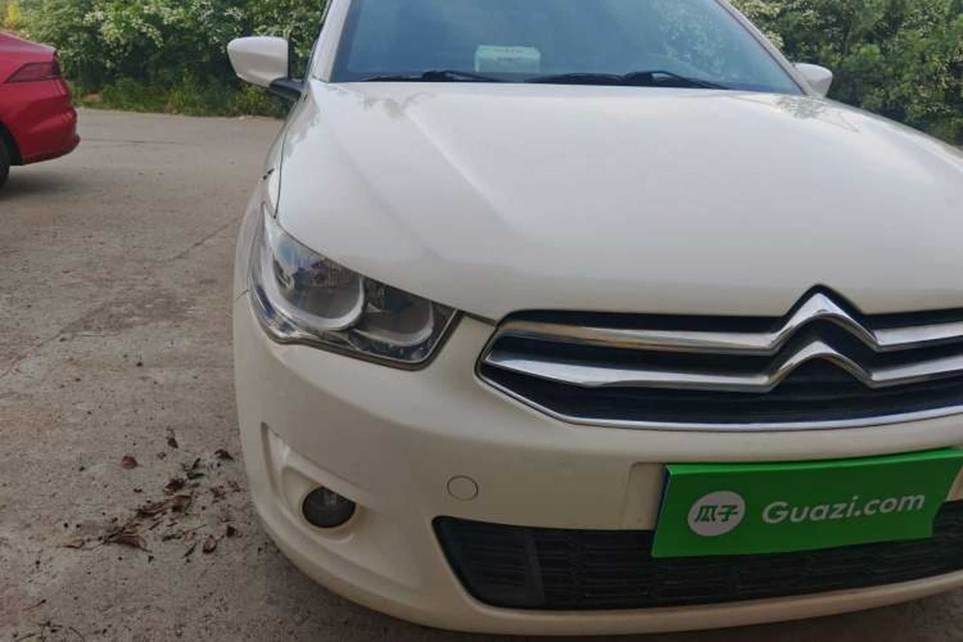 Used Citroen Elysee 2015 Zhishang Edition 1.6L Manual Fashion Model Right Front Headlight
