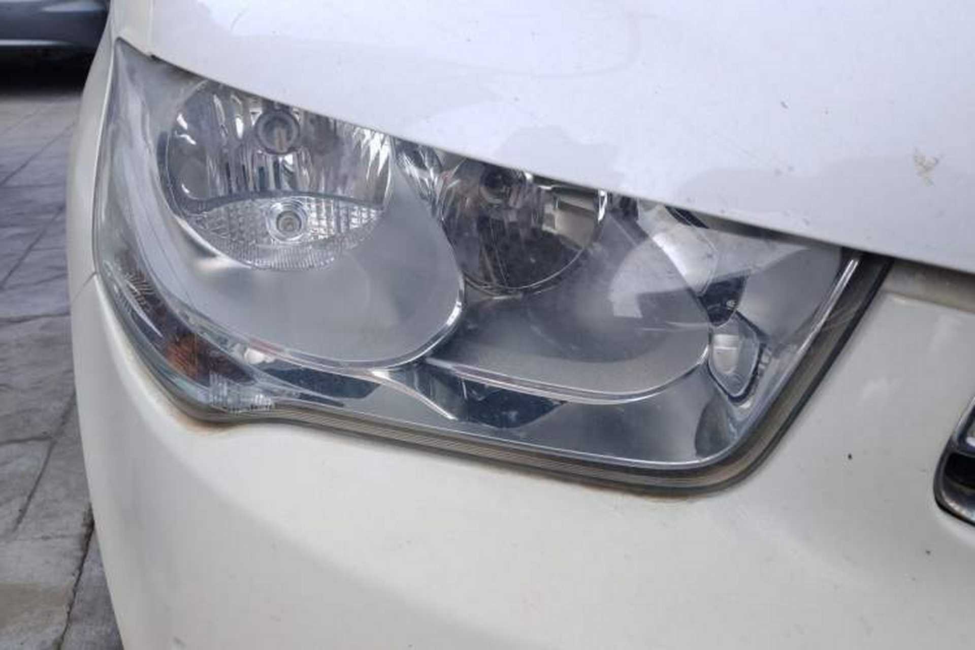 Used Citroen Elysee 2015 Zhishang Edition 1.6L Manual Fashion Model Right Front Headlight