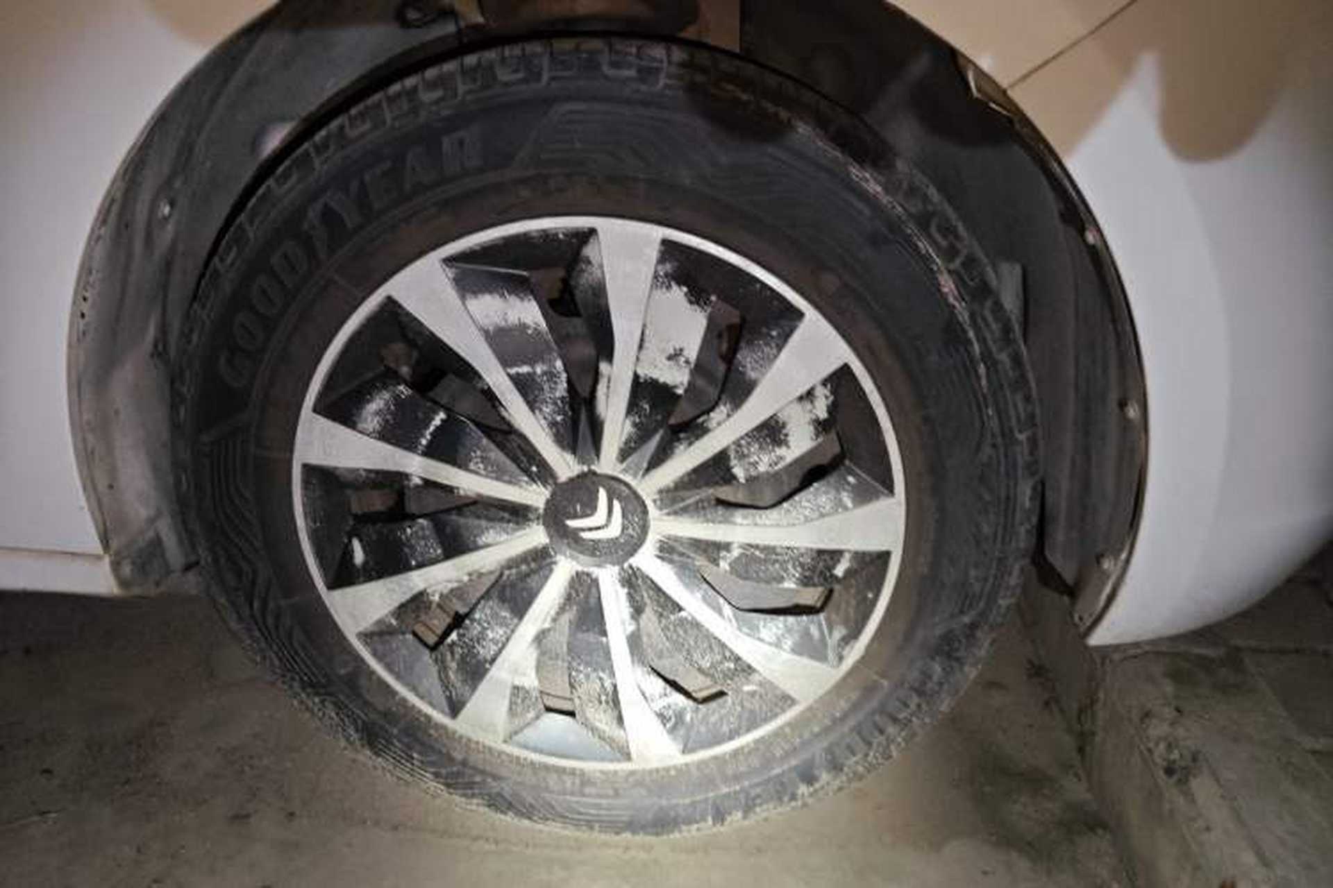 Used Citroen Elysee 2015 Qishang Edition 1.6L Automatic Fashion Model Right Front Wheel Hub