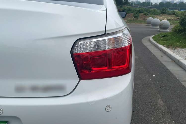 Used Citroen Elysee 2015 Qishang Edition 1.6L Automatic Fashion Model Right Rear Taillight