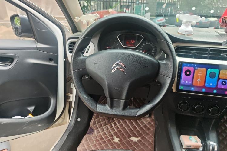 Used Citroen Elysee 2015 ZhiShang Edition 1.6L Manual Comfort Model Steering Wheel